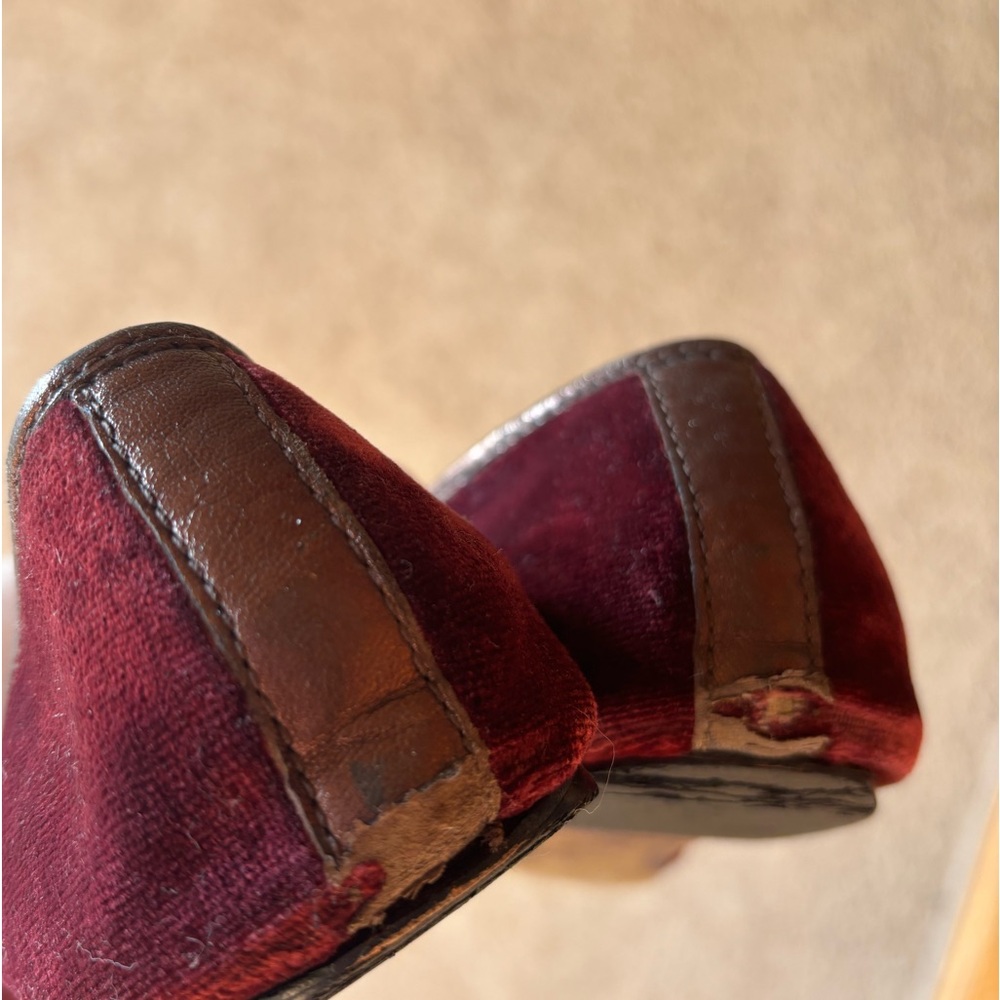 Coach Turnlock Burgundy Velvet Ballet Flats with Gold Accent - Picture 5 of 5